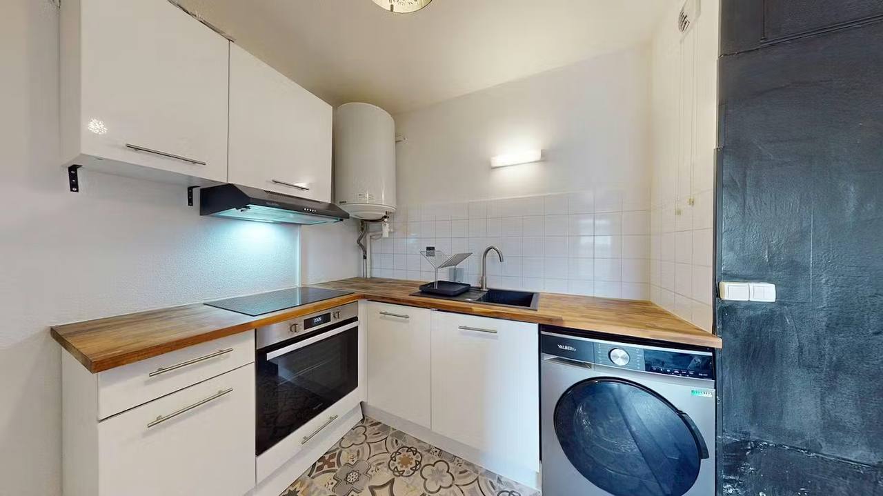 T1 meublé - Image 4